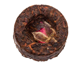Чай Шу Пуер Цзин Лун с лепестками розы Rose Puer Xiao Tuo Jinglong, 5 г - фото №2