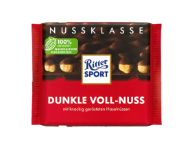 Чорний шоколад Ritter Sport з цілими лісовими горіхами, 100 г - фото